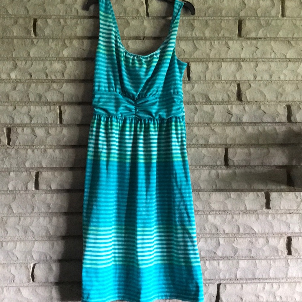 Women’s dress